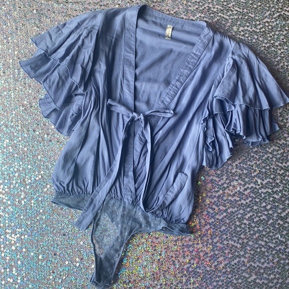 FP • Plunge Ruffle Sleeve Bodysuit Call Me Later - Picture 5 of 12